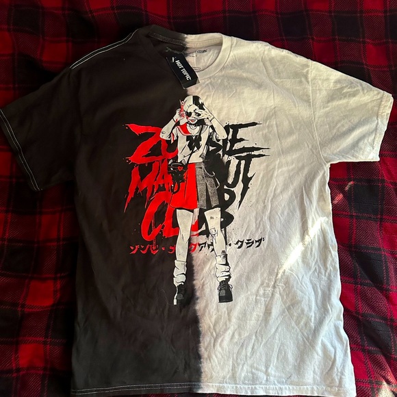 Hot Topic Shirt Zombie Makeout Club Shirt - Picture 1 of 2